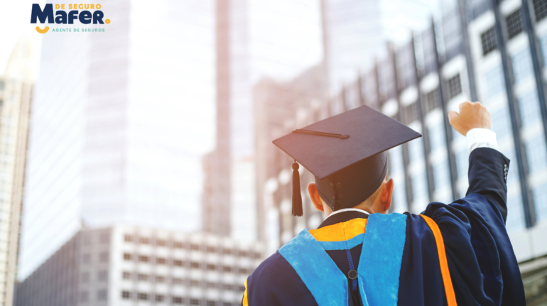 ¿Cómo garantizar la educación de tu hijo
